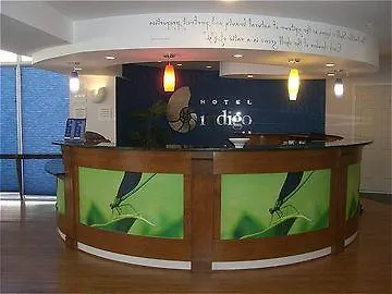 Otel Holiday Inn Express St. Louis Central West End By Ihg