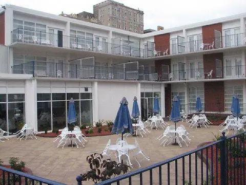 Holiday Inn Express St. Louis Central West End By Ihg 3*, Saint Louis