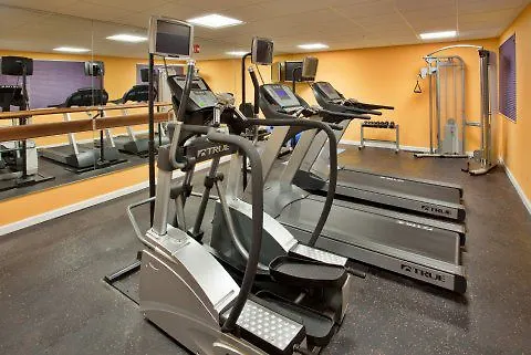 Holiday Inn Express St. Louis Central West End By Ihg Hotel Saint Louis